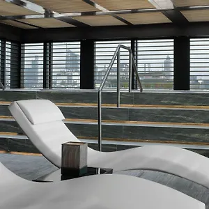 Hotel Armani, Milaan