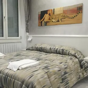 Guest house Picaflor Art &, Milan