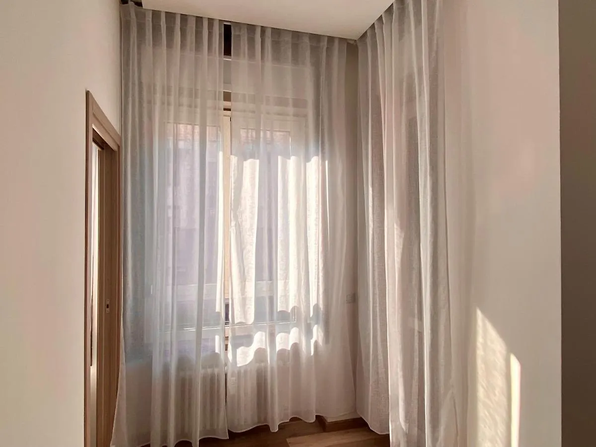 Suite Boutique Moscova Milan Italy